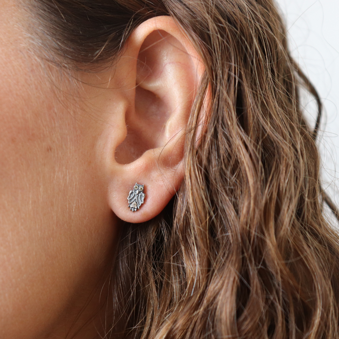 Pendientes Botón Plata Buho