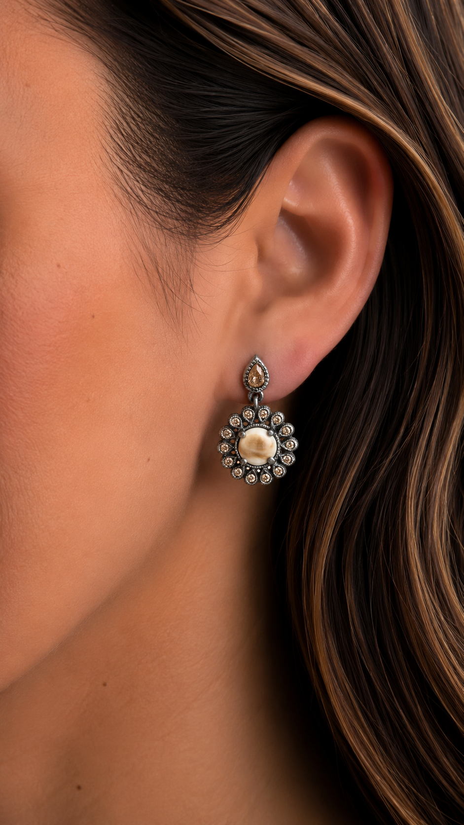 Silver Shiva flower earrings, cava drops