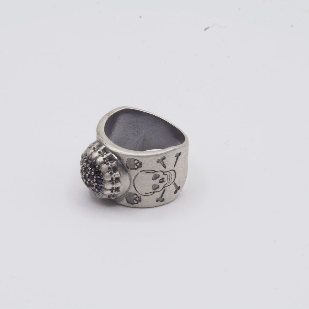 Anillo Ancho Calavera Plata