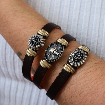 Pulsera Cuero Plata Calaveras