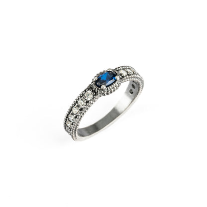 Anillo plata elegante pequeño