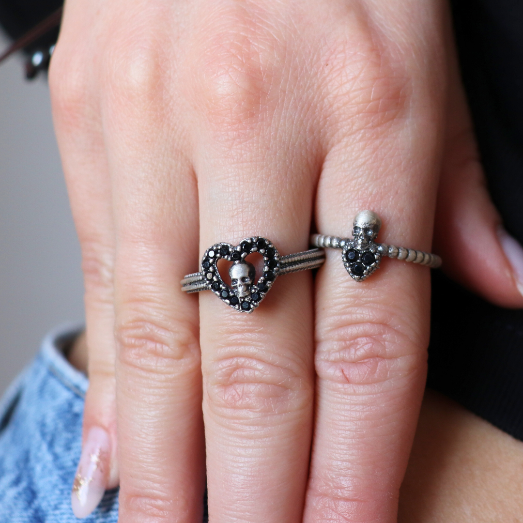 Anillo Plata Corazón Calavera