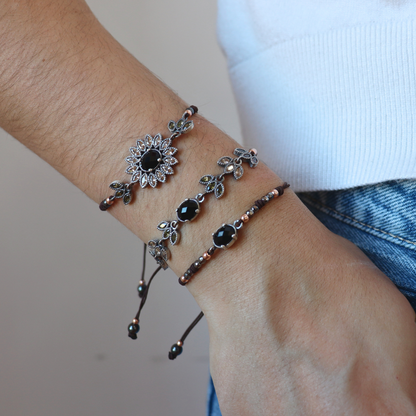 Pulsera macramé flor