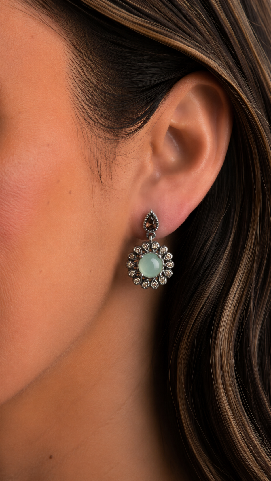 Silver chalcedony flower, cava drops earrings