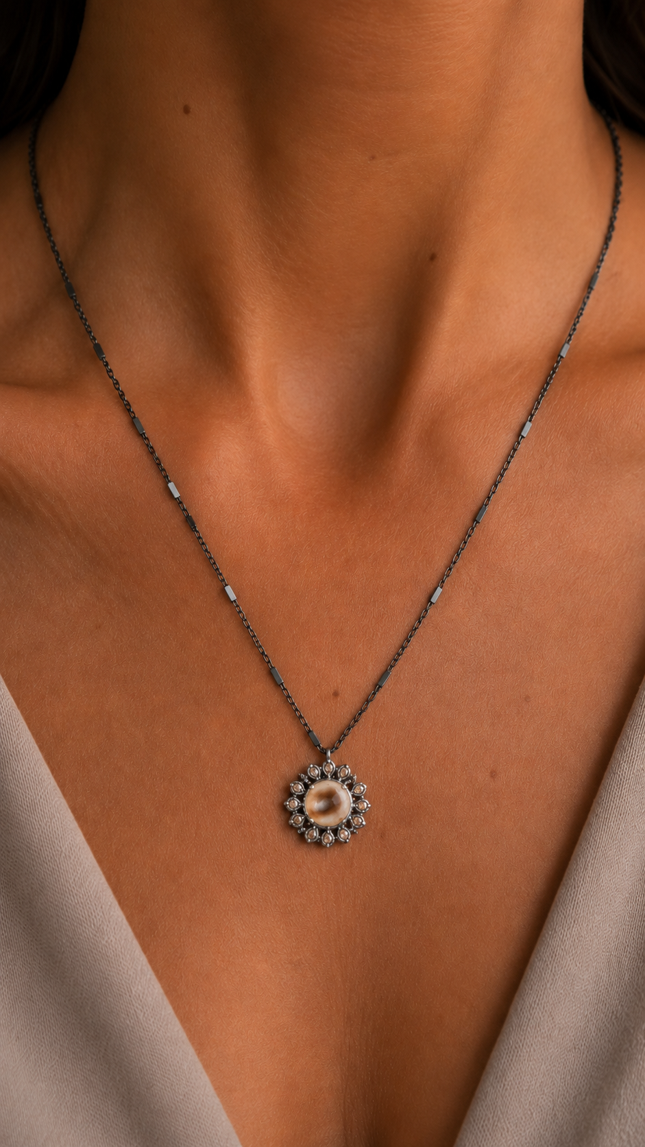 Silver Shiva flower pendant, cava drops