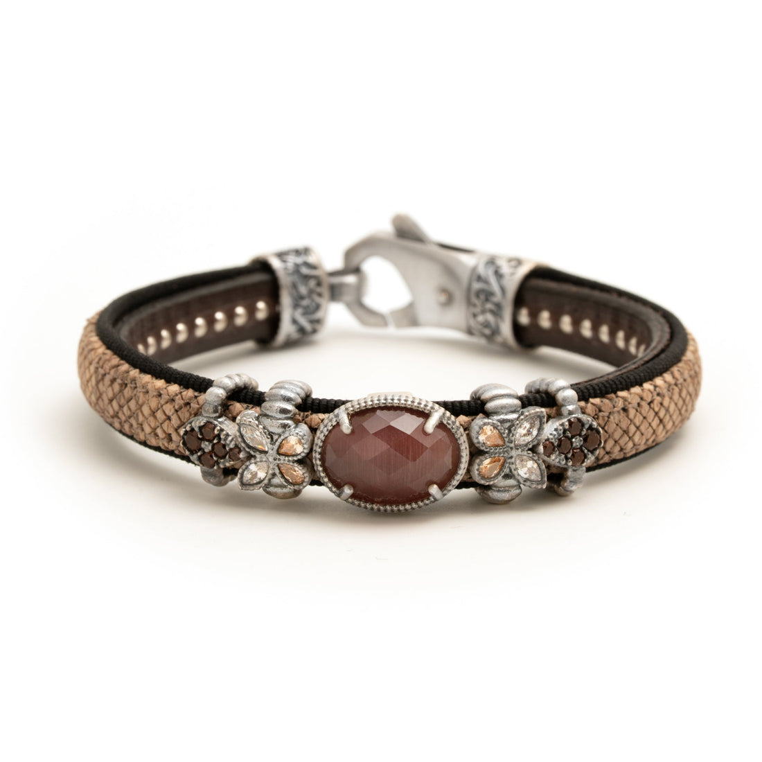 Pulsera de plata y cuero