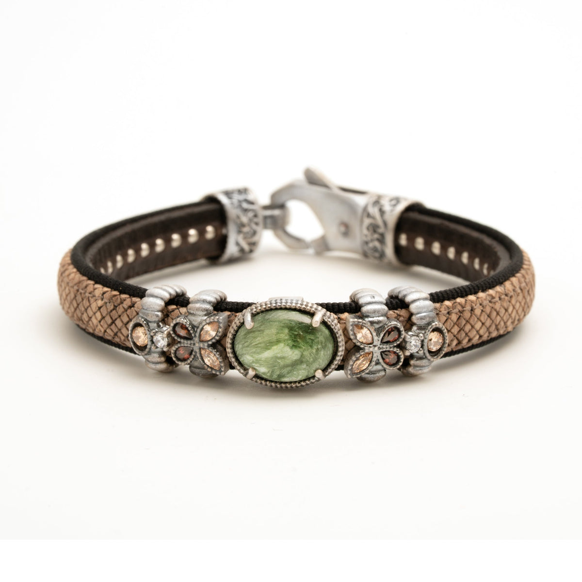 Pulsera de plata y cuero