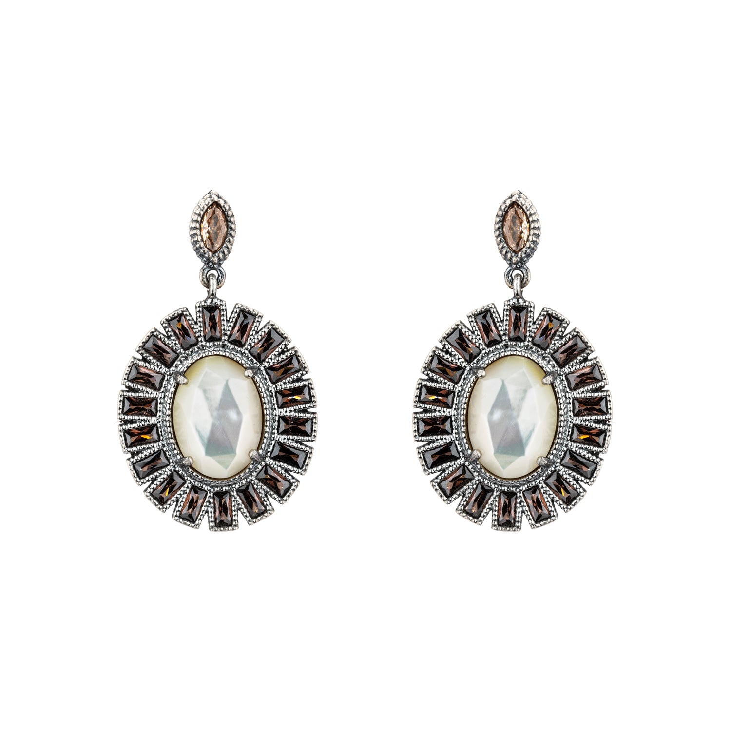 P1093 PENDIENTES LARGOS PLATA, NÁCAR FACETADO, BAGUETTES CIRCONITAS BROWN