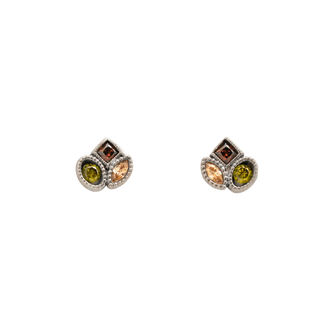 Pendientes botón plata