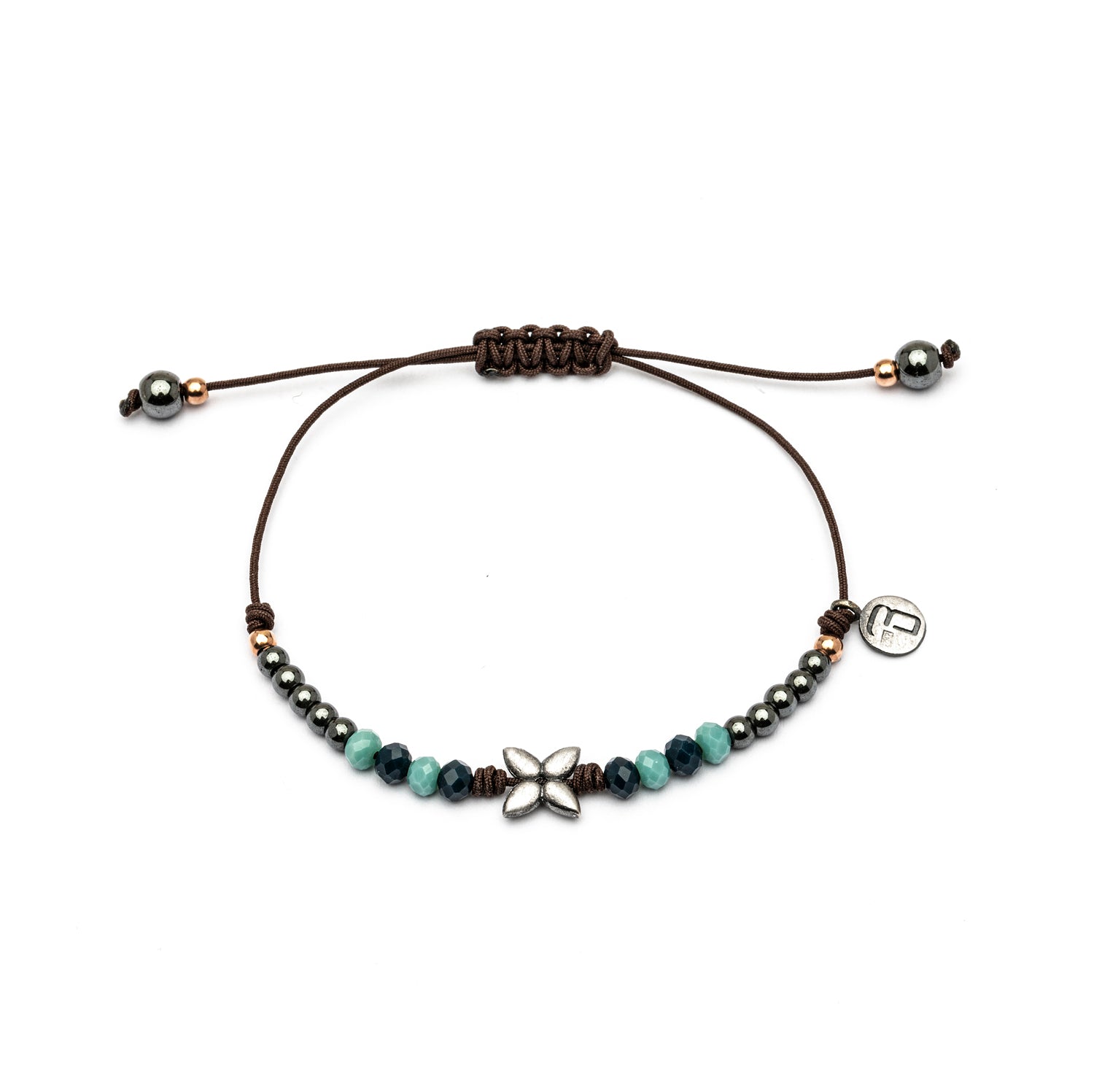 MA-394 PULSERA MACRAMÉ FLOR PLATA, HEMATITES